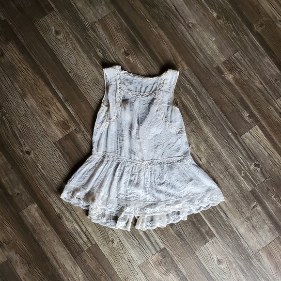 Vintage Lace Top - Picture 2 of 5